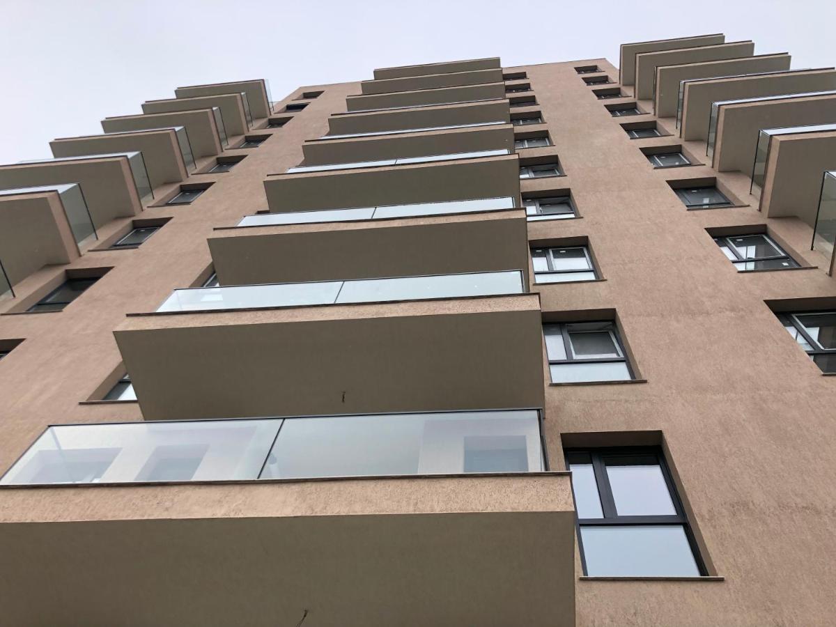 Cozy 2-Room Penthouse Lakeview W14 Bukarest Exterior foto